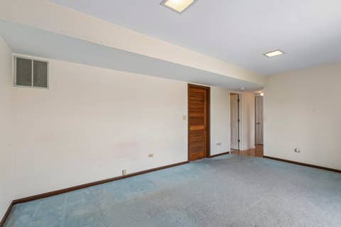 Tiny photo for 1105 E Point Drive, Schaumburg, IL 60193 (MLS # 12711169)