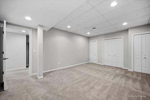 Tiny photo for 305 Colonial Drive, Vernon Hills, IL 60061 (MLS # 12607467)