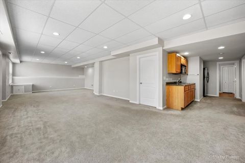 Tiny photo for 305 Colonial Drive, Vernon Hills, IL 60061 (MLS # 12607467)