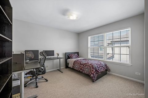 Tiny photo for 305 Colonial Drive, Vernon Hills, IL 60061 (MLS # 12607467)