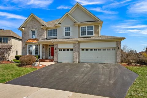 Tiny photo for 305 Colonial Drive, Vernon Hills, IL 60061 (MLS # 12607467)