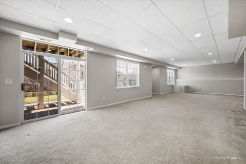 Tiny photo for 305 Colonial Drive, Vernon Hills, IL 60061 (MLS # 12607467)