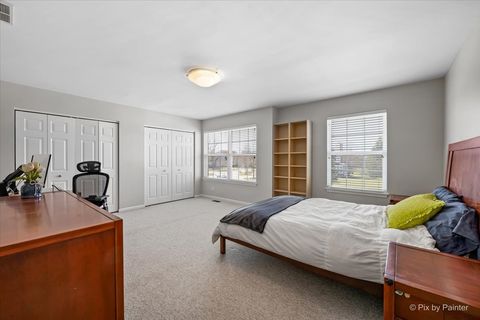 Tiny photo for 305 Colonial Drive, Vernon Hills, IL 60061 (MLS # 12607467)