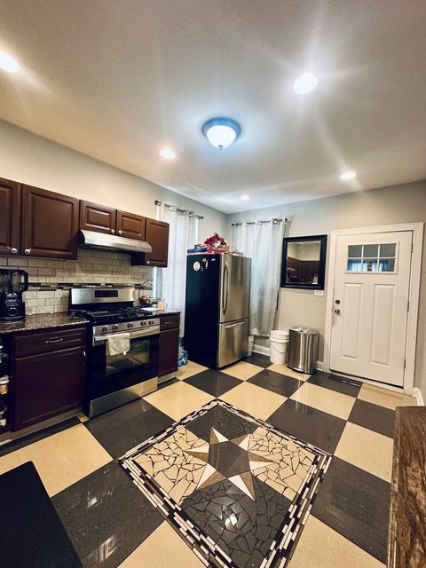 Tiny photo for 6627 S Marshfield Avenue, Chicago, IL 60636 (MLS # 12538978)