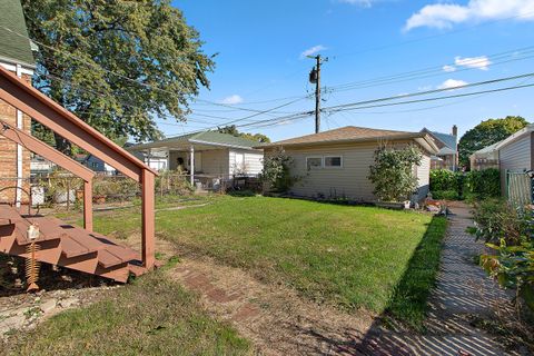 Tiny photo for 6731 S Kolin Avenue, Chicago, IL 60629 (MLS # 12504911)