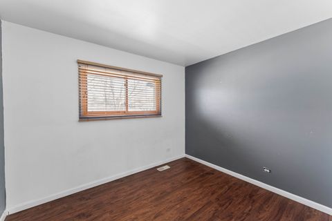 Tiny photo for 643 Armitage Avenue, Glendale Heights, IL 60139 (MLS # 12608159)