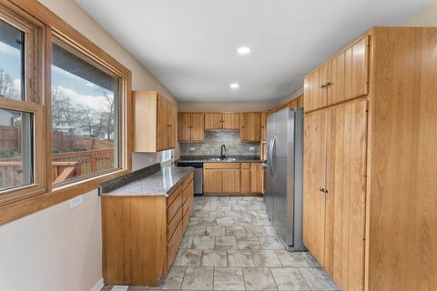 Tiny photo for 643 Armitage Avenue, Glendale Heights, IL 60139 (MLS # 12608159)