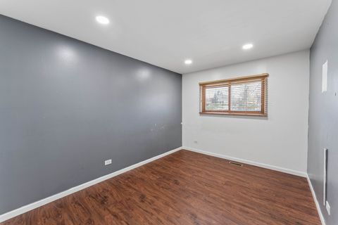 Tiny photo for 643 Armitage Avenue, Glendale Heights, IL 60139 (MLS # 12608159)