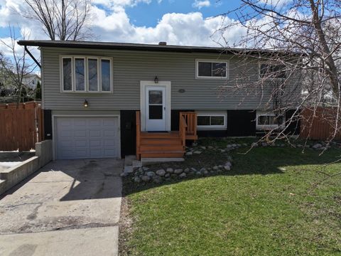 Tiny photo for 643 Armitage Avenue, Glendale Heights, IL 60139 (MLS # 12608159)