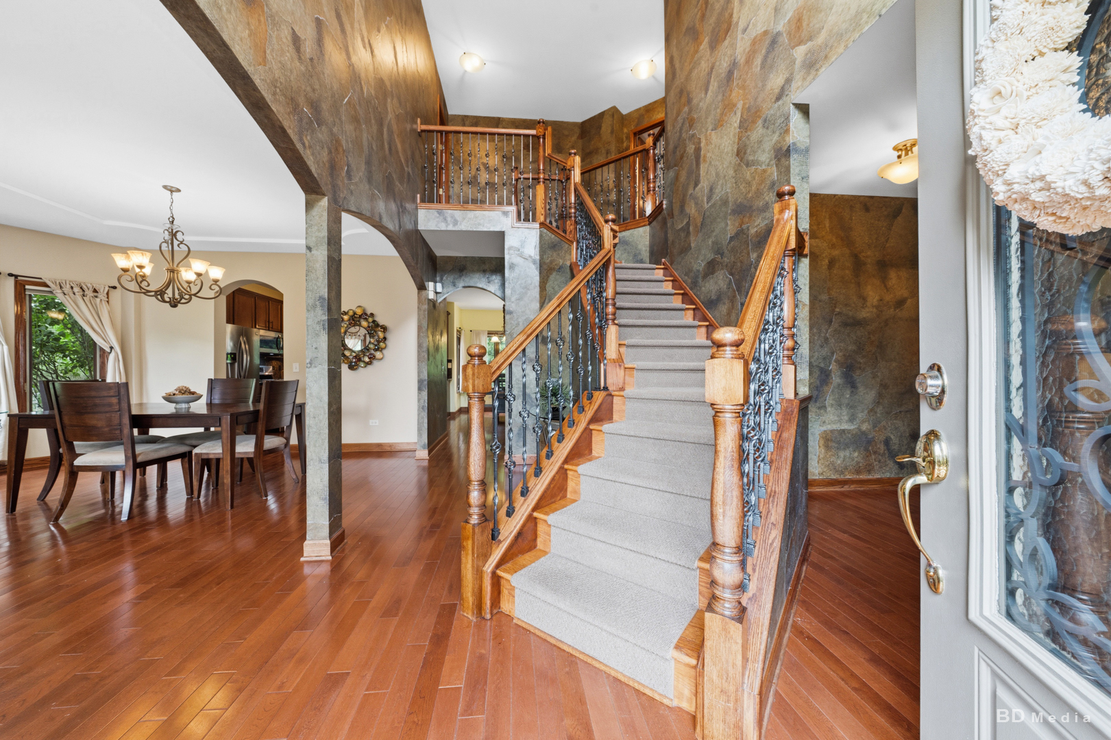 8053 DUANE Drive