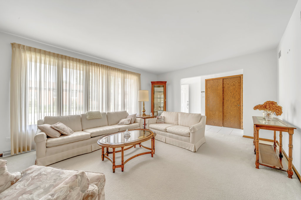 4301 W 107th Street
