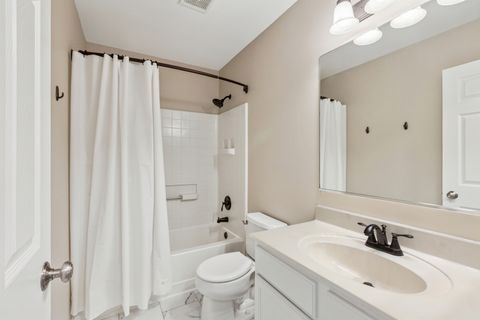 Tiny photo for 389 Mallard Lane, Sugar Grove, IL 60554 (MLS # 12490080)