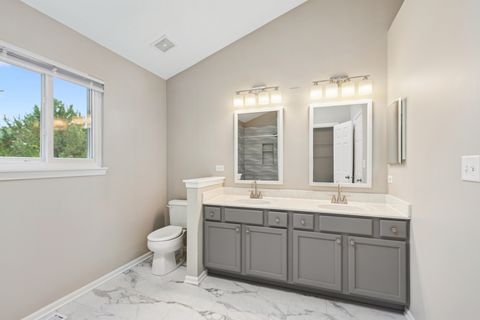 Tiny photo for 389 Mallard Lane, Sugar Grove, IL 60554 (MLS # 12490080)