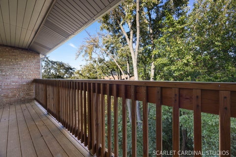 Tiny photo for 5805 Oakwood Drive #E, Lisle, IL 60532 (MLS # 12771047)