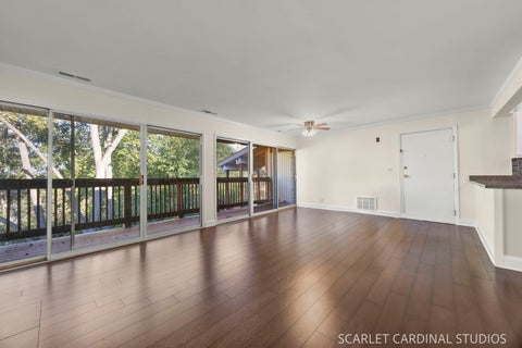 Tiny photo for 5805 Oakwood Drive #E, Lisle, IL 60532 (MLS # 12771047)