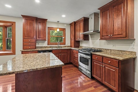Tiny photo for 1 Golf View Lane, Frankfort, IL 60423 (MLS # 12755978)