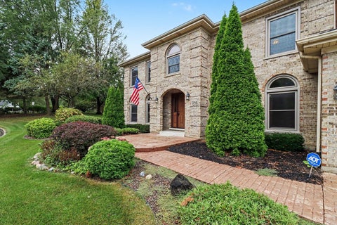 Tiny photo for 1 Golf View Lane, Frankfort, IL 60423 (MLS # 12755978)