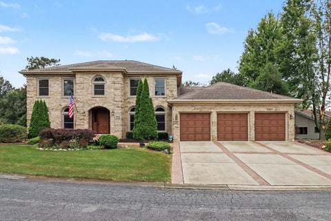 Photo of 1 Golf View Lane, Frankfort, IL 60423 (MLS # 12755978)