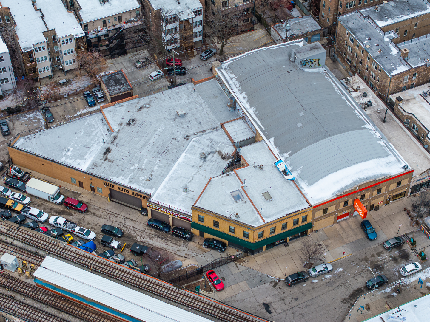 1520-28 W Jarvis Avenue
