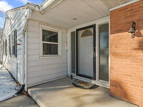 Tiny photo for 8210 RIDGEWOOD Road, Rock Island, IL 61264 (MLS # QC4270124)