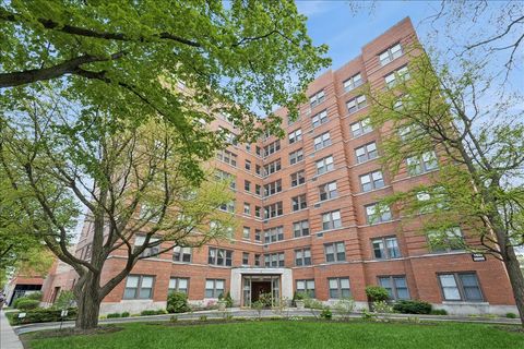 Photo of 1585 Ridge Avenue #406, Evanston, IL 60201 (MLS # 12632118)