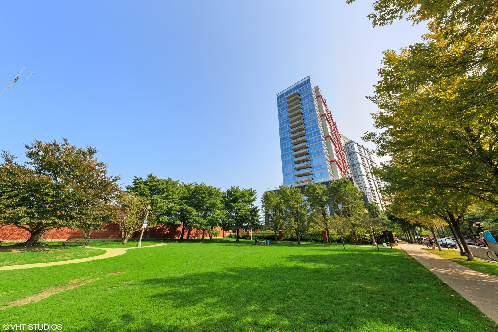 1841 S Calumet Avenue 1109