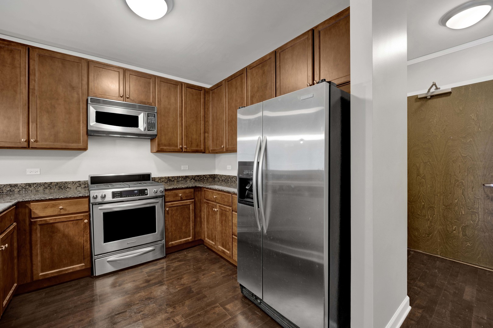 450 E Waterside Drive 2005