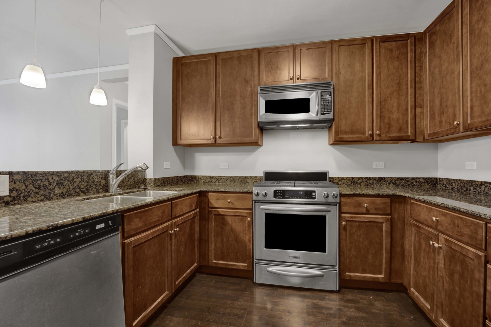 450 E Waterside Drive 2005