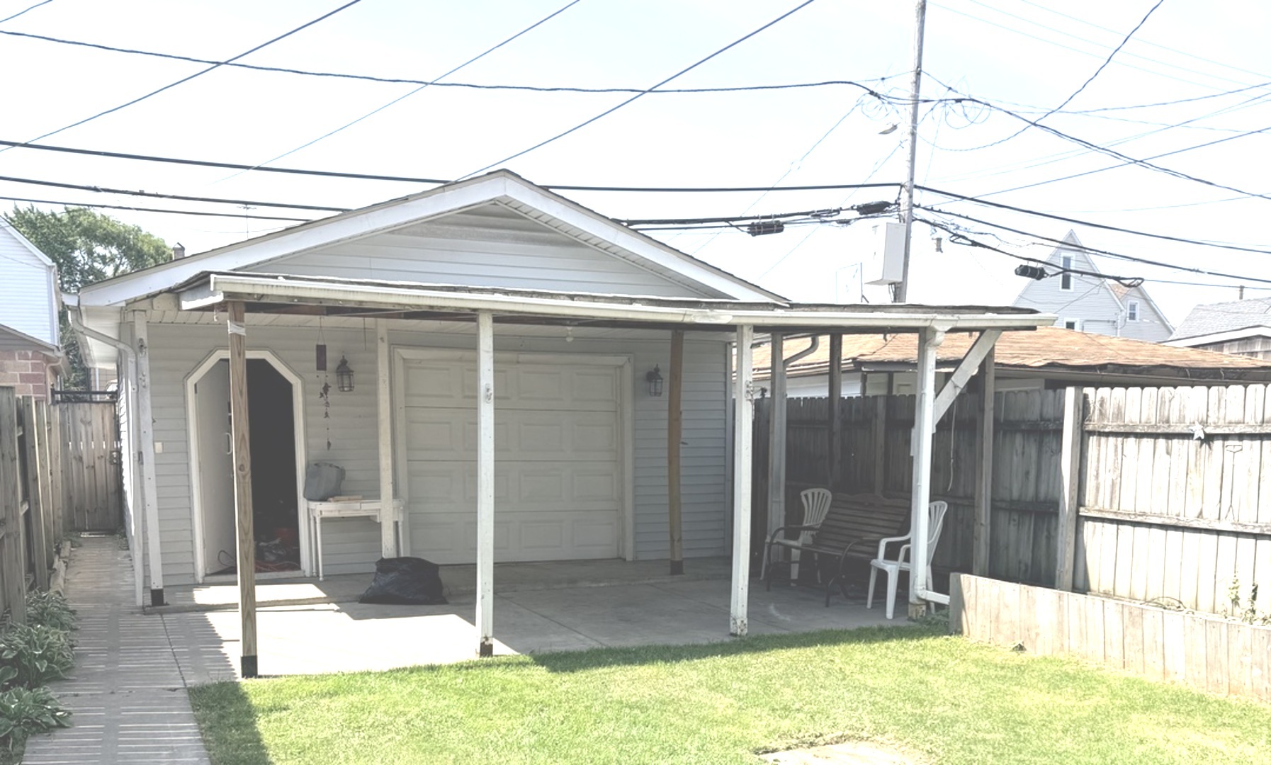 3309 W 38th Place