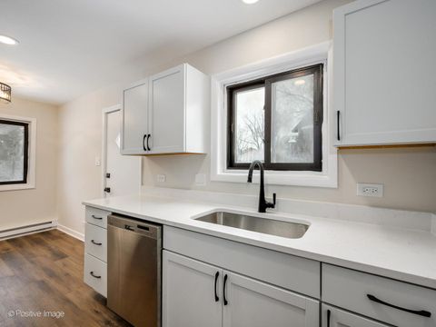 Tiny photo for 1S220 Holyoke Lane, Villa Park, IL 60181 (MLS # 12566928)