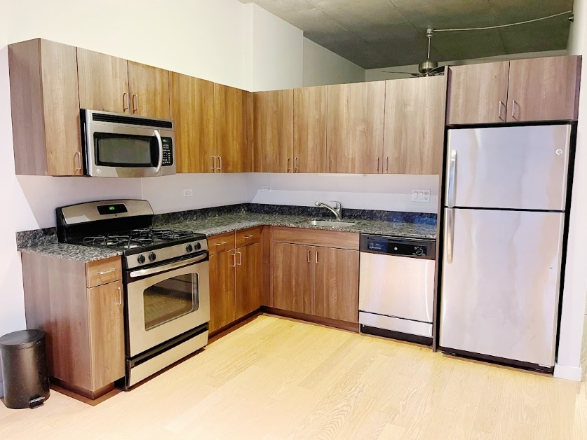 235 W Van Buren Street 2908