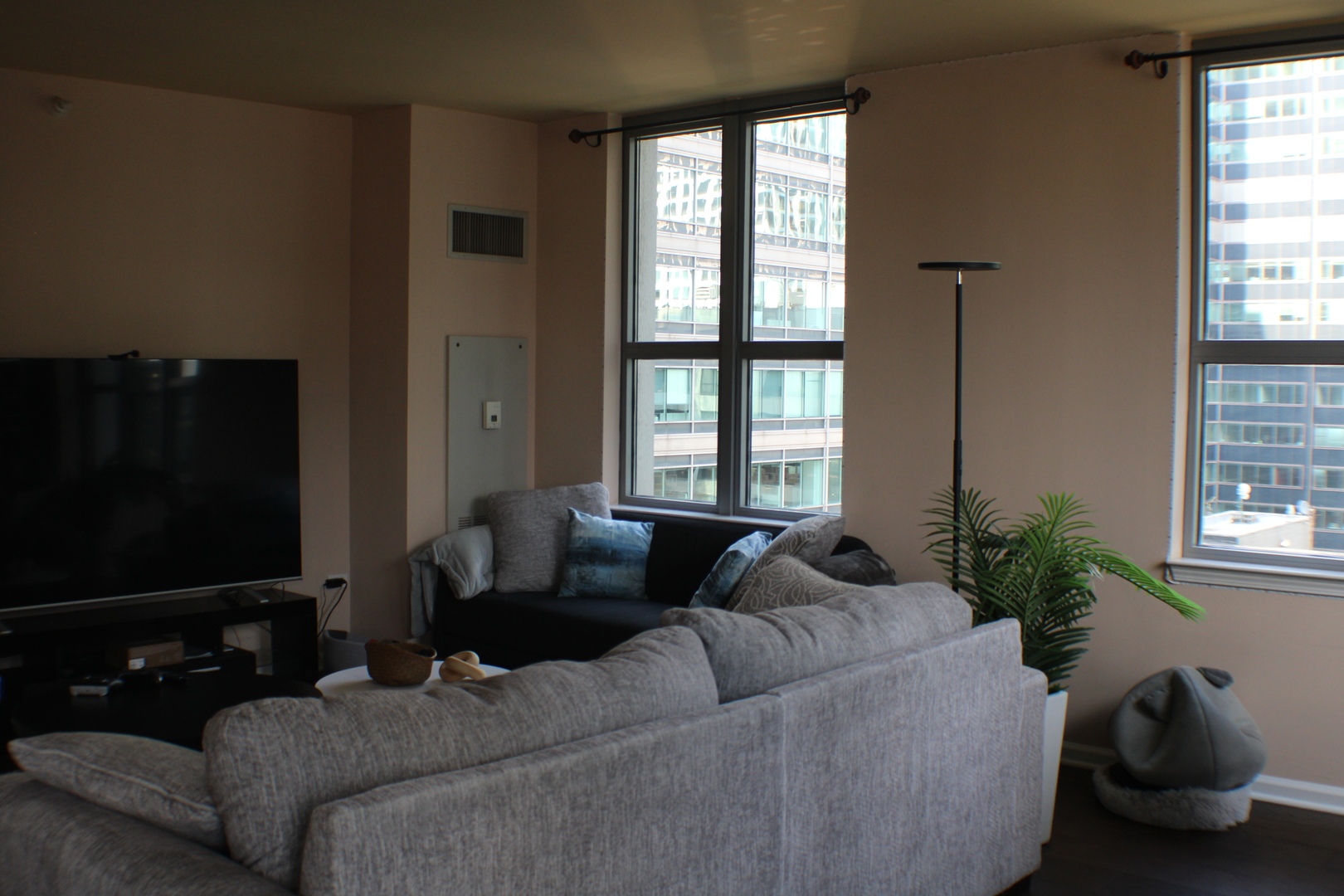 125 S Jefferson Street 1207