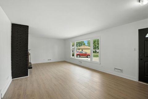 Tiny photo for 505 Betty Lane, South Holland, IL 60473 (MLS # 12513035)