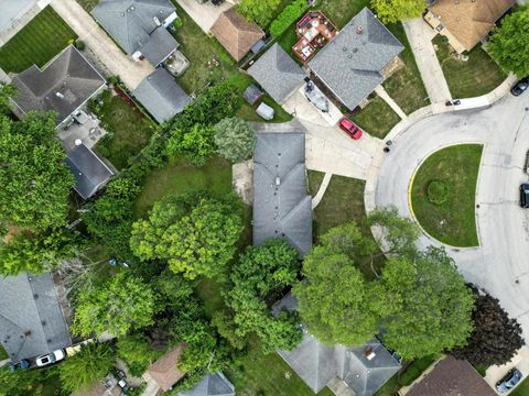 Tiny photo for 505 Betty Lane, South Holland, IL 60473 (MLS # 12513035)