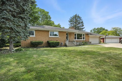 Tiny photo for 505 Betty Lane, South Holland, IL 60473 (MLS # 12513035)