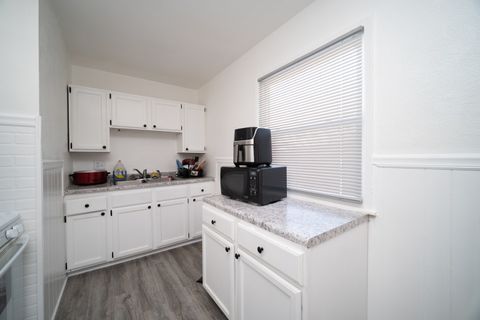 Tiny photo for 4431 Nina Terrace, Rockford, IL 61101 (MLS # 12598098)