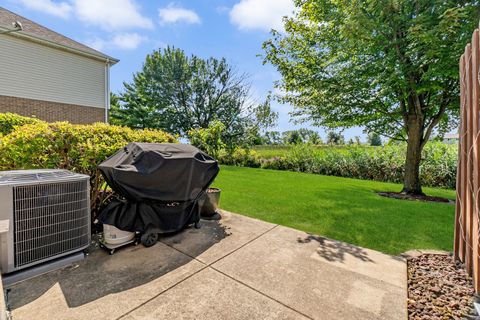 Tiny photo for 8423 Stratford Drive, Tinley Park, IL 60487 (MLS # 12521158)