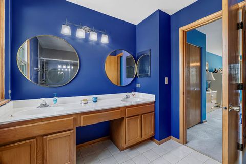 Tiny photo for 8423 Stratford Drive, Tinley Park, IL 60487 (MLS # 12521158)