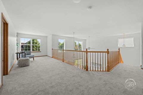 Tiny photo for 2812 Plante Road, North Aurora, IL 60542 (MLS # 12686262)