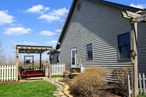 Tiny photo for 29194 Deer Valley Drive #A, Deer Grove, IL 61243 (MLS # 12596815)