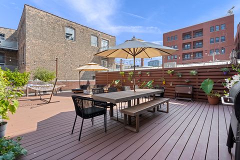 Tiny photo for 15 S Racine Avenue #2N, Chicago, IL 60607 (MLS # 12593627)