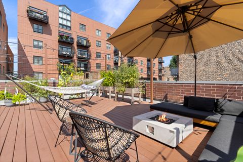 Tiny photo for 15 S Racine Avenue #2N, Chicago, IL 60607 (MLS # 12593627)