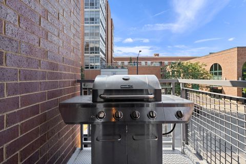 Tiny photo for 15 S Racine Avenue #2N, Chicago, IL 60607 (MLS # 12593627)