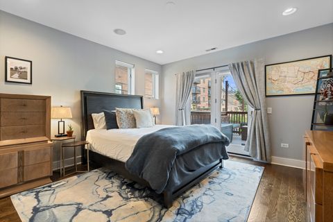 Tiny photo for 15 S Racine Avenue #2N, Chicago, IL 60607 (MLS # 12593627)