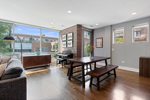 Tiny photo for 15 S Racine Avenue #2N, Chicago, IL 60607 (MLS # 12593627)