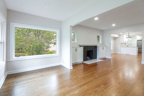 Tiny photo for 610 Pleasant Avenue, Glen Ellyn, IL 60137 (MLS # 12496366)