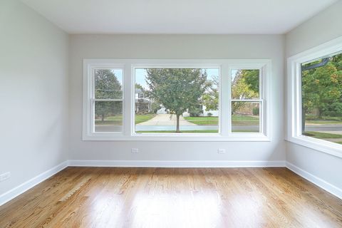 Tiny photo for 610 Pleasant Avenue, Glen Ellyn, IL 60137 (MLS # 12496366)