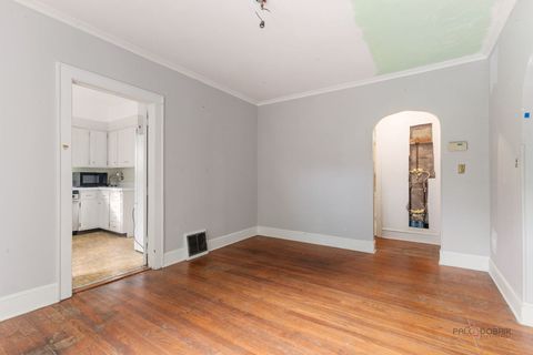 Tiny photo for 117 E Washington Avenue, Lake Bluff, IL 60044 (MLS # 12573106)