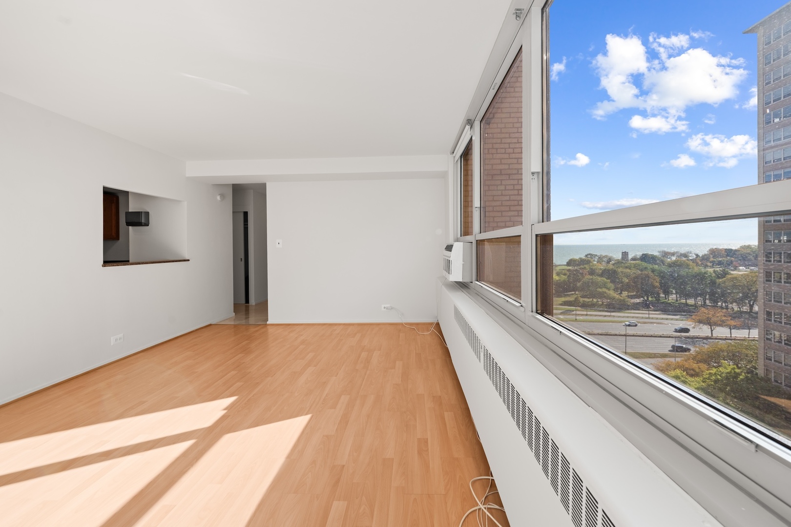 3950 N LAKE SHORE Drive 1303