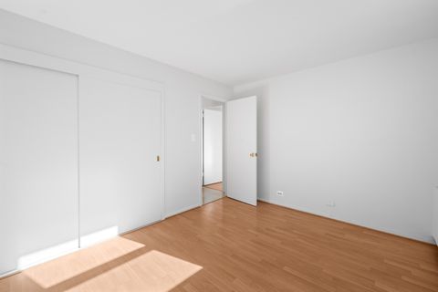 Tiny photo for 3950 N LAKE SHORE Drive #1303, Chicago, IL 60613 (MLS # 12506853)